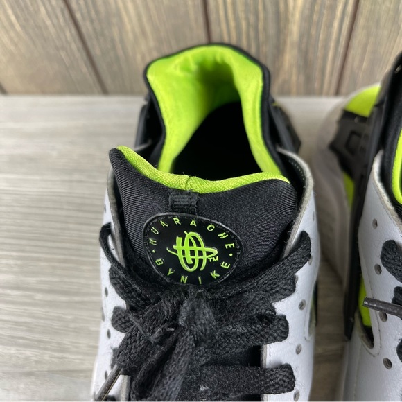 Nike Boys Huarache Run 654275-015 Gray Running Shoes Sneakers Size: 7Y - Picture 7 of 16